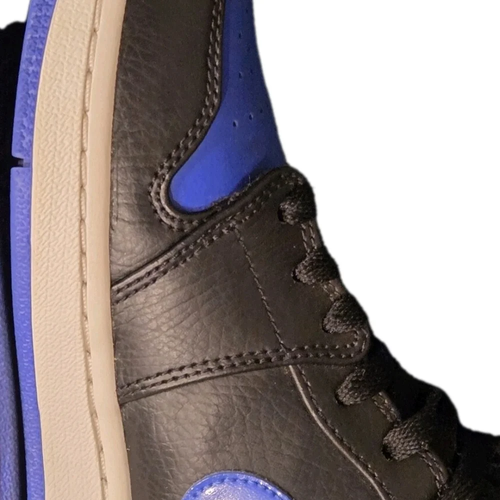 Jordan 1 Retro OG High Royal Men's US Size 10 (EUC) - Picture 8 of 15